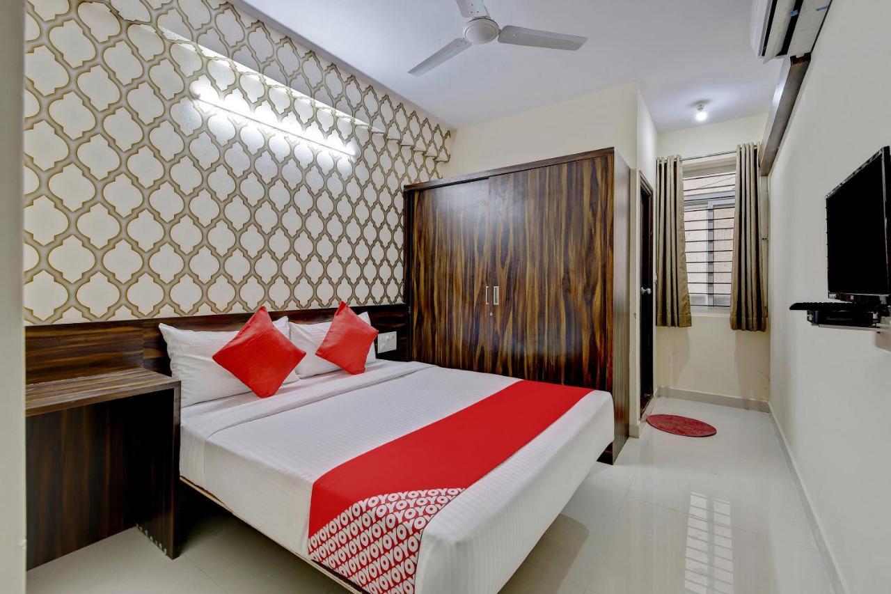 Oyo Flagship Varcity Pearl Near Nexus Mall Koramangala Bangalore Exterior foto